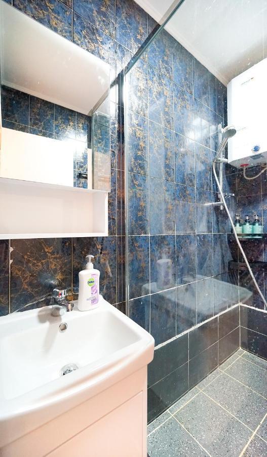 Shared Room At Lockhart Road 414 Hong Kong Exterior foto